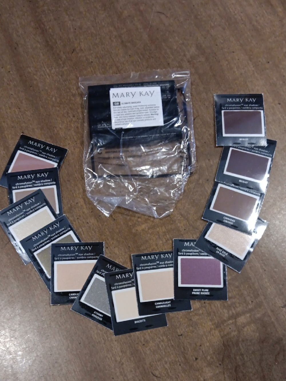 Mary Kay Single Eyeshadows - Beige, Cream, Taupe & Plum Mix